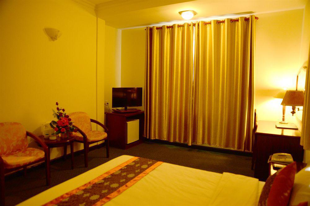 דה נאנג Saigon Tourane Hotel מראה חיצוני תמונה